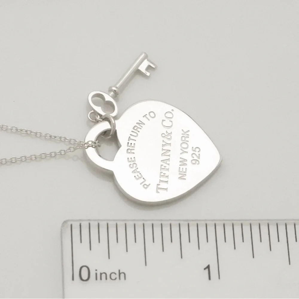 Authenticated Tiffany & Co. Return to Tiffany Heart Tag Key Necklace Pendant 18” - Picture 11 of 13